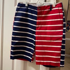 Vineyard Vines shorts perfect for the 4th